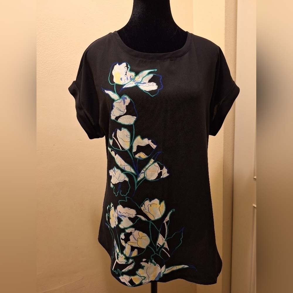Apt. 9 Black Floral Graphic Tee Shirt Rolled Cuff Sleeve Scoop Neck Relaxed